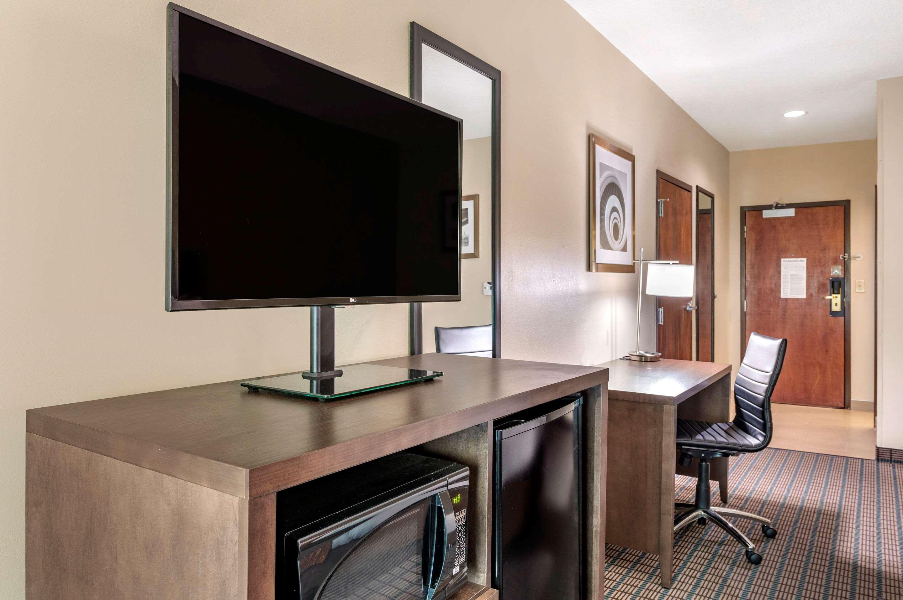 Comfort & Cincinnati