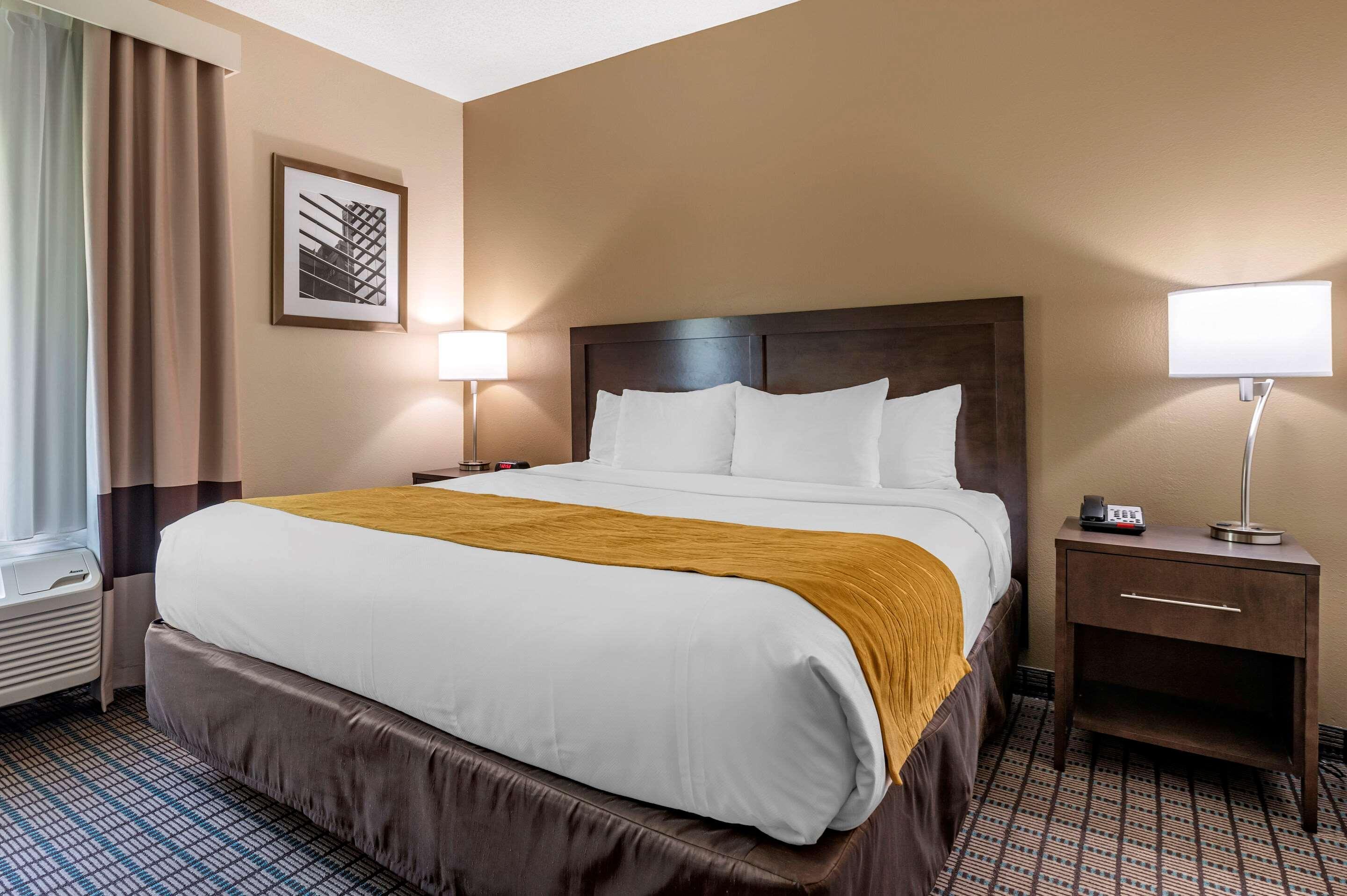 Comfort & Hotel 2*